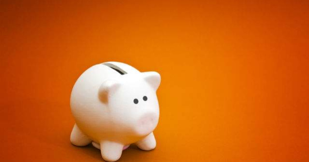  Top  Cum sa economisesti bani in fiecare luna: 8 sfaturi usor de urmat