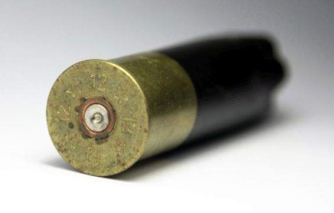 Nave iraniene au tras focuri de arma spre un vas comercial