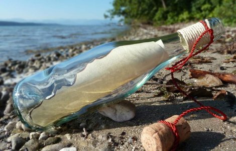 O sticla cu un mesaj vechi de 40 de ani, recuperata in Alaska