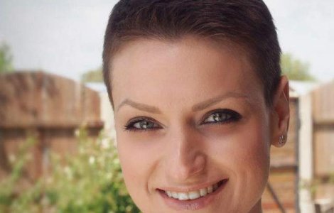 Raluca lupta sa traiasca mai mult decat clipa! Haideti sa o ajutam!