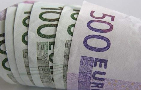 Grecia mai poate rezista opt saptamani fara sprijin financiar extern