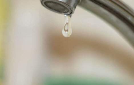 Apa Nova: Avarie canal colector pe Splaiul Independentei