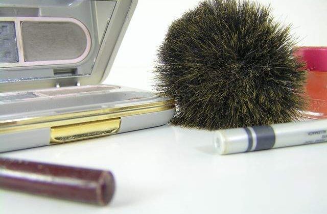Piele umana obtinuta cu o imprimanta 3D, folosita pentru teste de L'Oreal