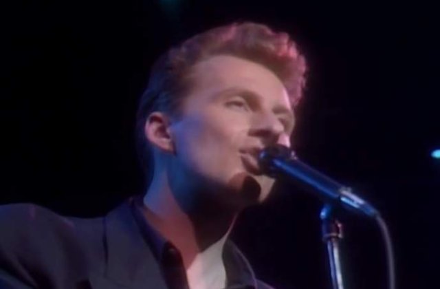 [Video] Bucuresti: Concertul cantaretului Black a fost REPROGRAMAT