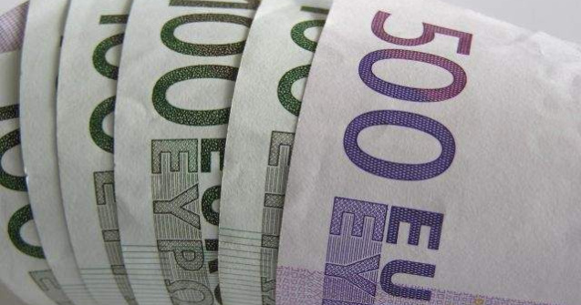 Sase mari banci din lume, amendate pentru manipularea pietei valutare