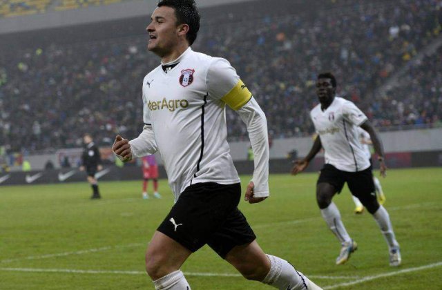 Fotbalistul Constantin Budescu a devenit tata