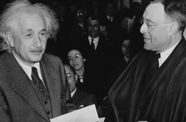 Studiu: Einstein, o sursa de inspiratie mai mare decat Iisus