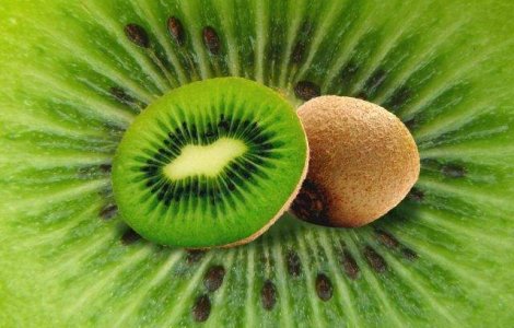  Top  Sigur nu stiai! De ce trebuie sa mananci KIWI in fiecare zi