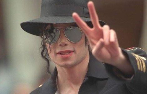 Fosta resedinta a cantaretului Michael Jackson, scoasa la vanzare