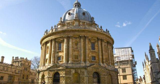 Universitatea Oxford va fi condusa de o femeie