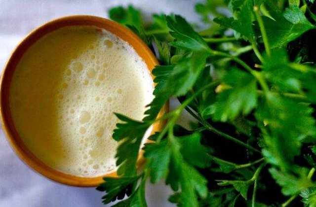 Nu este doar un simplu condiment! Testeaza proprietatile de vindecare ale PATRUNJELULUI