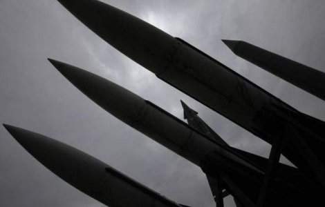 Rusia va livra Iranului rachete de tip S-300