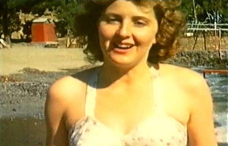 O piesa de lenjerie intima a Evei Braun, de vanzare