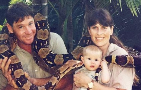  Foto  Cum arata Bindi, fiica lui Steve Irwin, vanatorul de crocodili