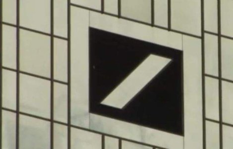 Frankfurt: Birourile Deutsche Bank, perchezitionate de procurori