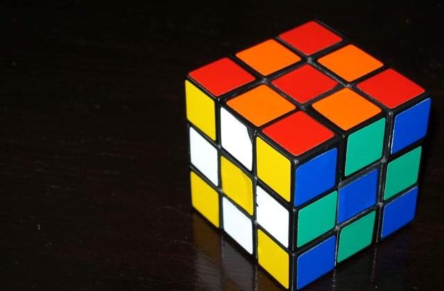 [Video] "Romanii au talent": Trupa Speed Cubing a castigat finala