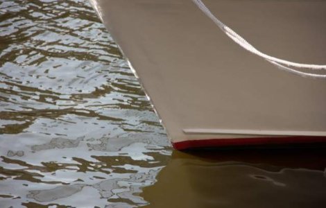  Update  Doua ambarcatiuni s-au ciocnit pe Lacul Snagov: 5 persoane au fost ranite, o alta s-a inecat