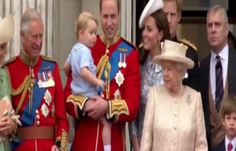  Video  Printul George si ducesa Catherine, vedetele aniversarii oficiale a Reginei Elizabeth a II-a