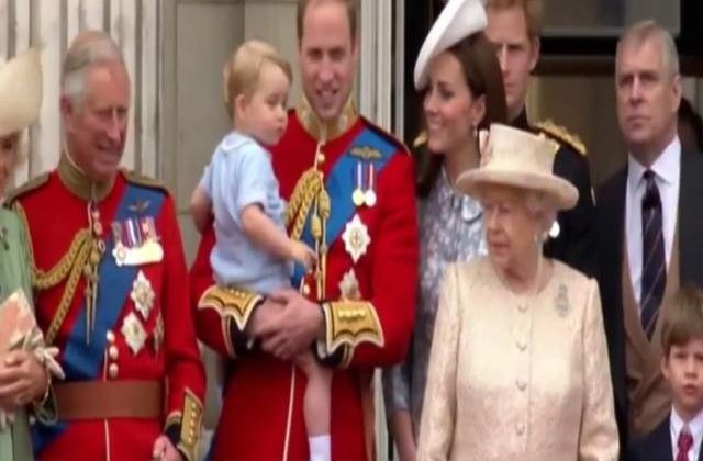 [Video] Printul George si ducesa Catherine, vedetele aniversarii oficiale a Reginei Elizabeth a II-a