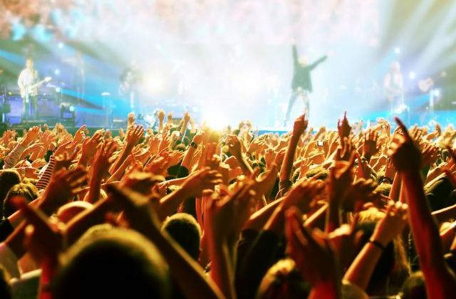 UNTOLD Festival premiaza elevii cu rezultate bune la BAC