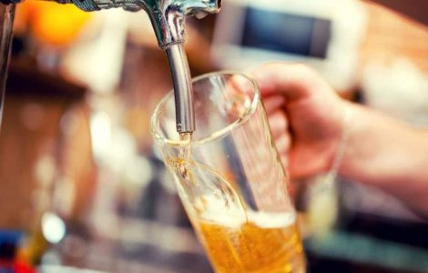 Un barbat de 110 ani dezvaluie secretul unei vieti lungi: o bere pe zi