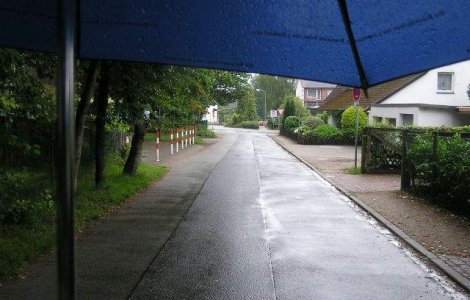 Codul galben de ploi si vijelii, prelungit. Hartile judetelor afectate