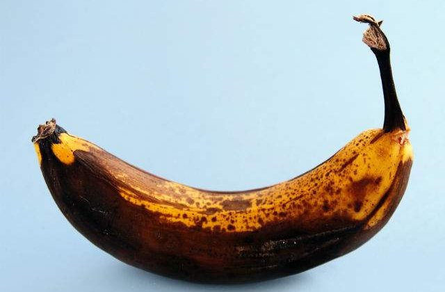 [VIDEO] Cum sa faci comestibila o banana stricata