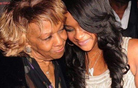 Bobbi Kristina, transferata intr-un centru de ingrijiri paliative