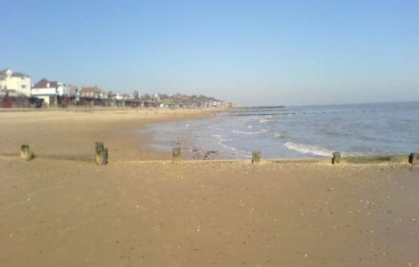 Legea Turismului: Inchisoare de pana la trei ani pentru constructiile neautorizate