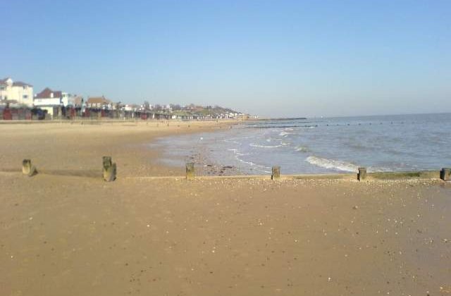 Legea Turismului: Inchisoare de pana la trei ani pentru constructiile neautorizate