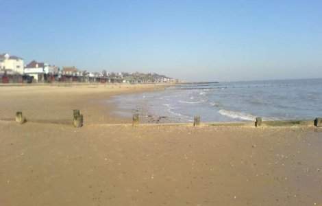 Legea Turismului: Inchisoare de pana la trei ani pentru constructiile neautorizate