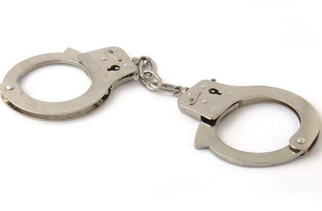 Medic de la Compartimentul de Expertiza a capacitatii de munca Slobozia, arestat