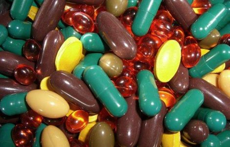  Top  Ai grija! Ce se intampla cand iei PREA MULTE vitamine