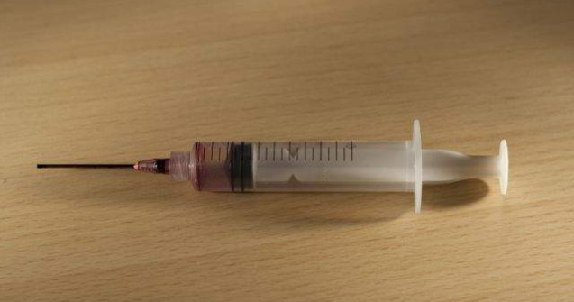 M. Britanie: Un nou medicament revolutionar impotriva cancerului pulmonar, administrat gratuit