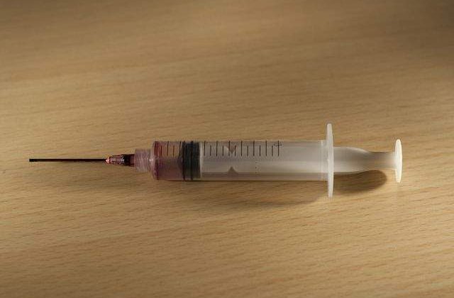 M. Britanie: Un nou medicament revolutionar impotriva cancerului pulmonar, administrat gratuit