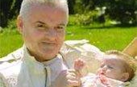 'Coconel' i-a angajat bodyguard micutei Irina