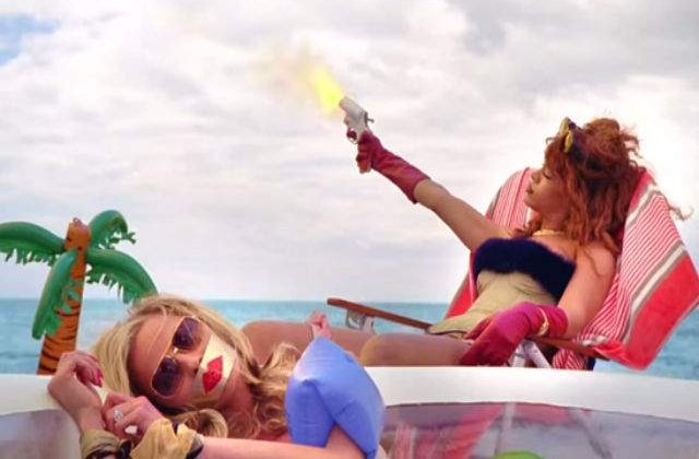 [VIDEO] Noul clip al Rihannei este aici si este NSFW: Bitch Better Have My Money