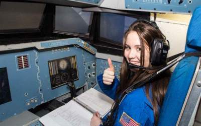 7 liceeni romani au invatat...