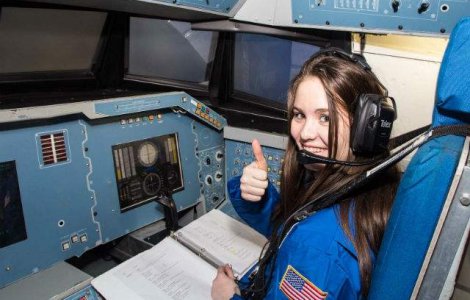 7 liceeni romani au studiat leadership la U.S. Space & Rocket Center