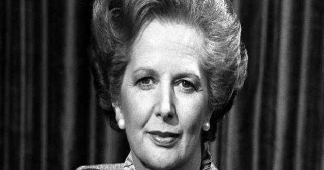 Un servetel cu urmele rujului "Doamnei de Fier", scos la vanzare