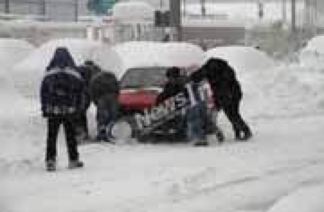   Zapada a paralizat Bucurestiul