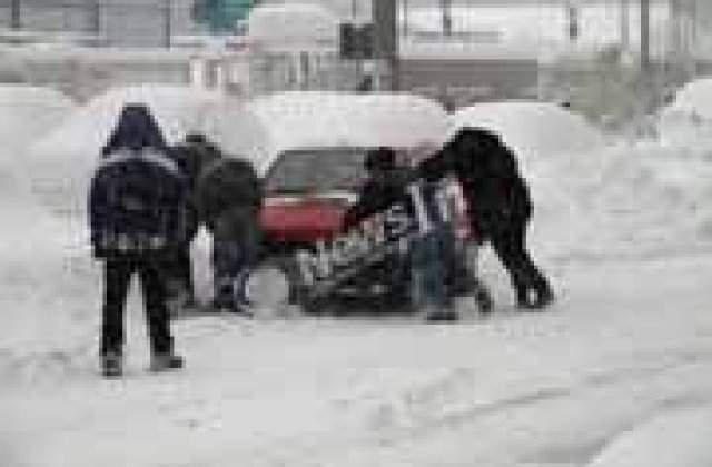   Zapada a paralizat Bucurestiul