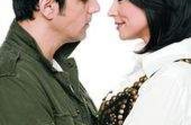 Banica Jr. o invata pe Andreea Marin sa cante