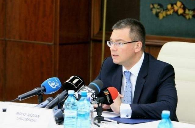 Mihai Razvan Ungureanu, investit sef al SIE