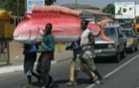 Ingropati-va mortii in cosciuge vesele