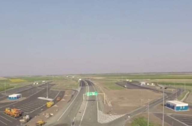 Autostrada care leaga Romania de Ungaria, inaugurata azi. Premierul, prezent in carje