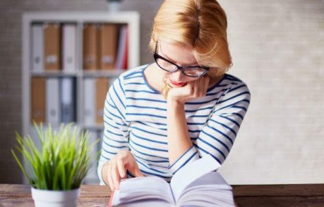  Top  TOP 10 romane erotice pe care nu o sa le poti lasa din mana