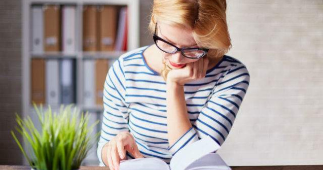  Top  TOP 10 romane erotice pe care nu o sa le poti lasa din mana