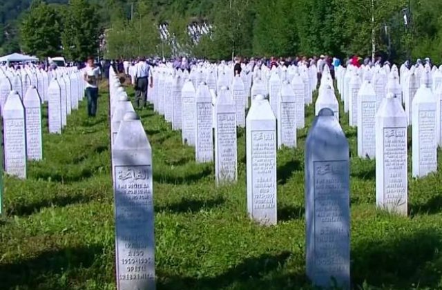 Doliu national: Bosnia, la 20 de ani de la masacrul de la Srebrenita