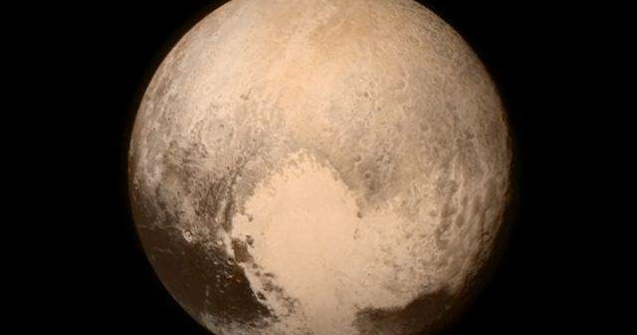 Sonda americana New Horizons s-a "intalnit" cu Pluto